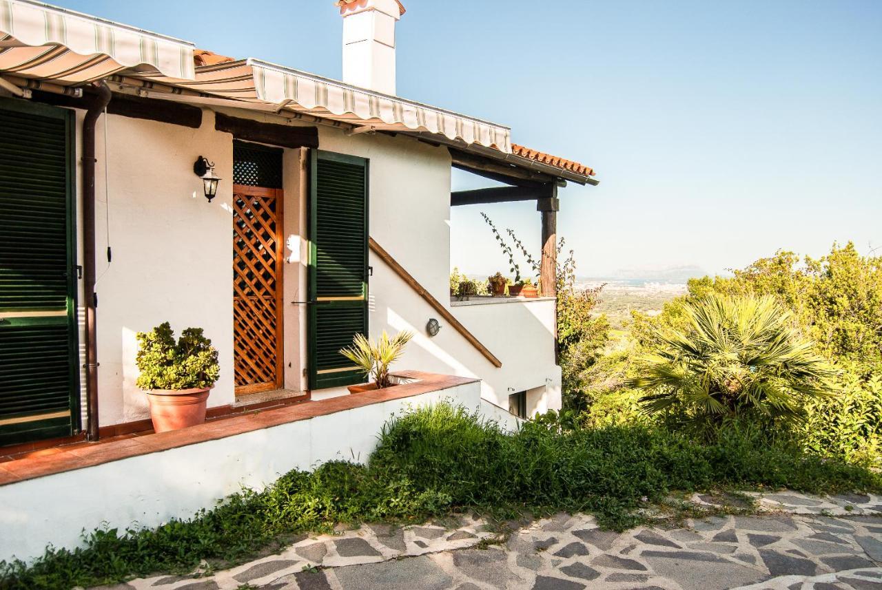 Villa Aurora Olbia Exteriör bild